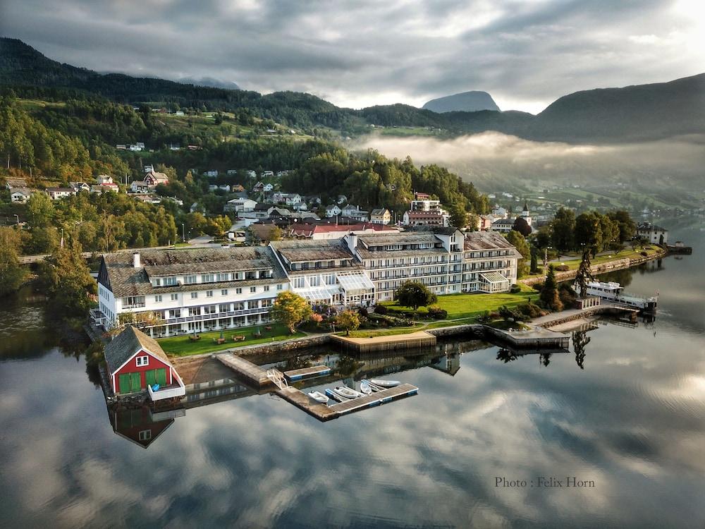 Brakanes Hotel Ulvik Luaran gambar
