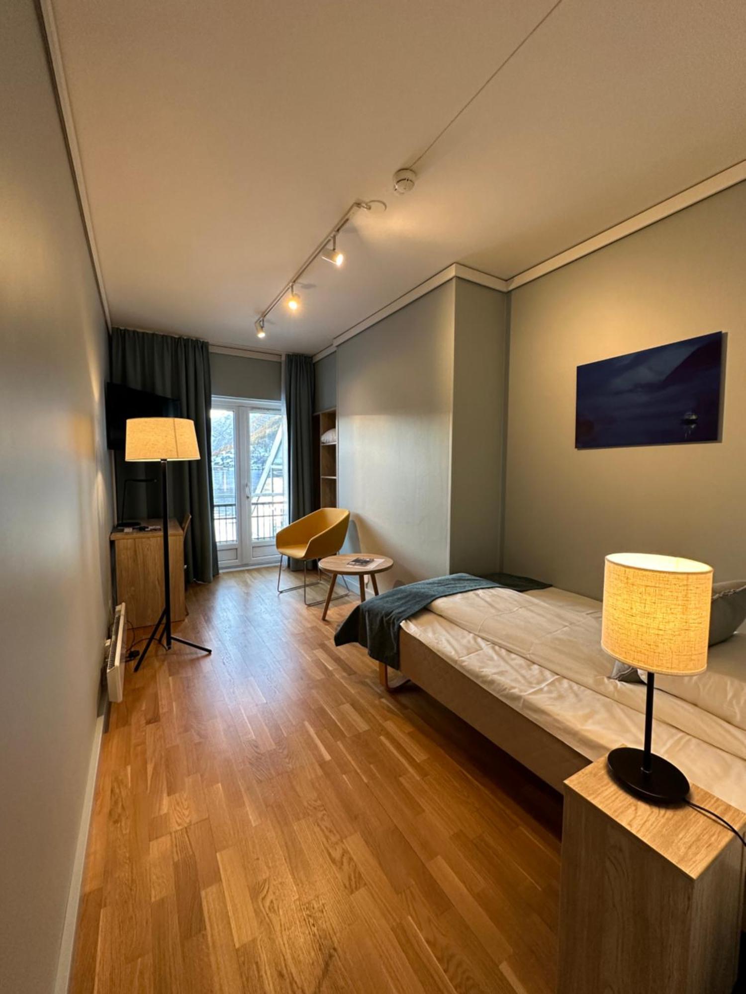 Brakanes Hotel Ulvik Luaran gambar