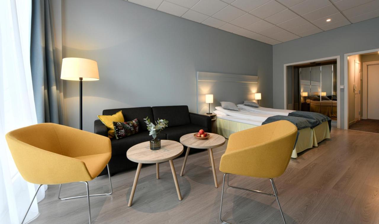 Brakanes Hotel Ulvik Luaran gambar